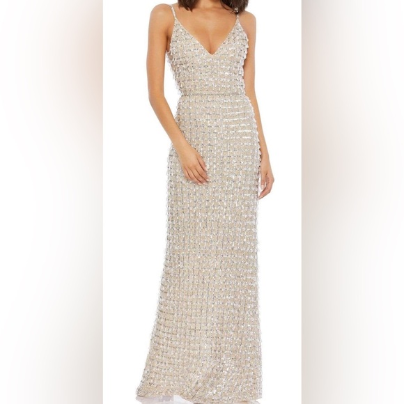 Mac Duggal beaded fringe v neck mermaid dress. Style 5394. Size 14. - Picture 2 of 6